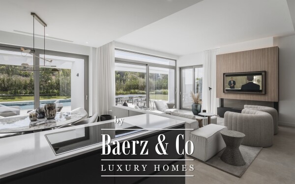 photo 66 Villas - El Paraiso - Benahavis - Ref: 8018