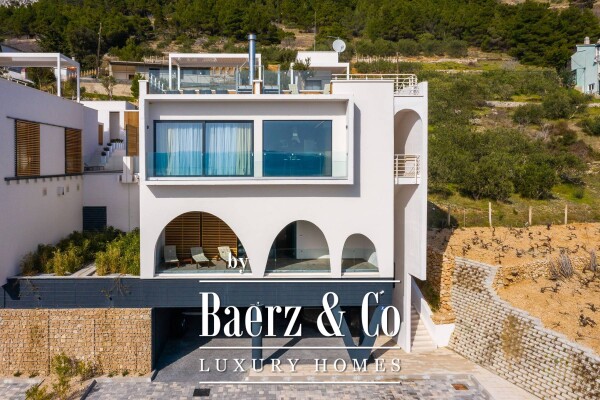 photo 8 Luxury villa with a breathtaking view near Omiš