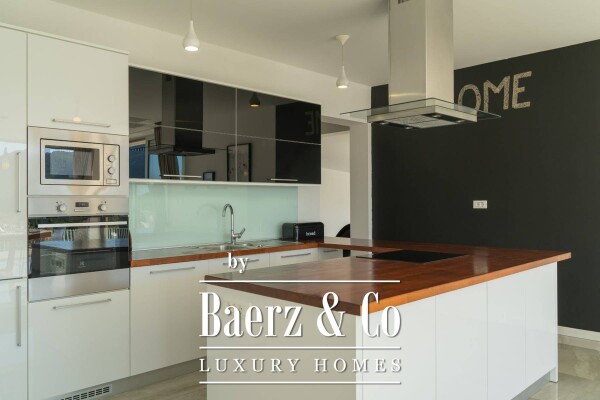 photo 7 Dubrovnik, Zaton - urban villa 415 m2 with pool and sea view