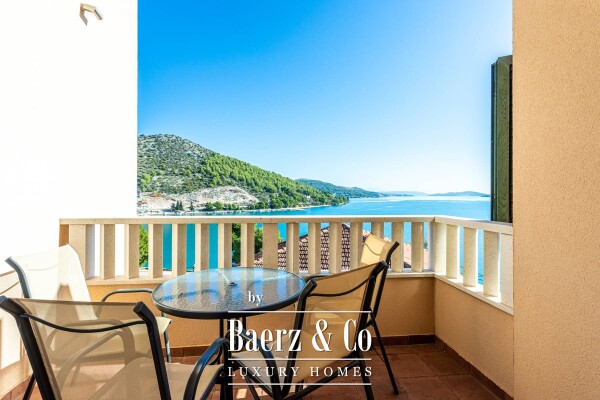 photo 29 Marina, house with 6 apartments with a beautiful view of the sea