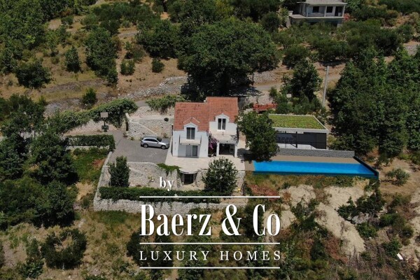 photo 3 Jesenice, Dugi Rat, villa with beautiful panoramic view