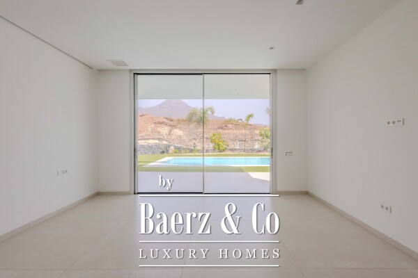 photo 21 Exquisite Newly Built Villa in the Most Prestigious Area of Southern Tenerife