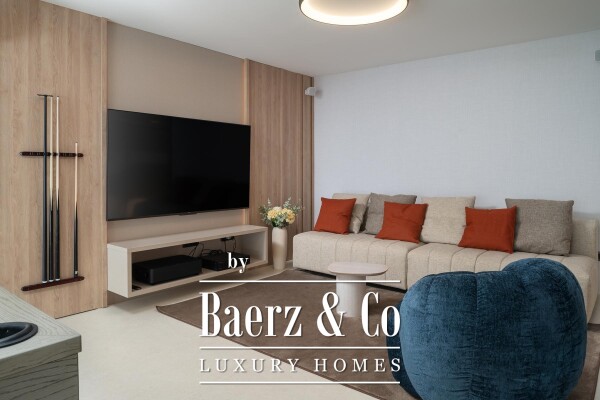 photo 20 Split, Podstrana, urban villa with swimming pool, sauna, jacuzzi and a garage