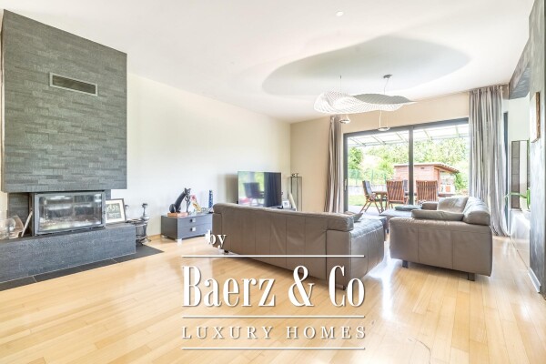 photo 1 Zagreb, Vrapče, beautiful villa with a yard NKP 505 m2