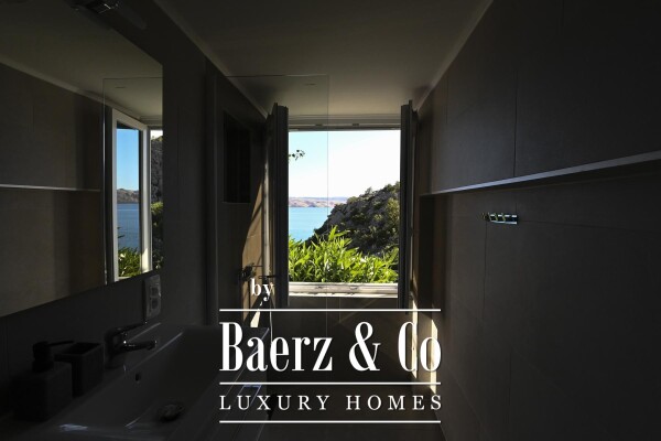 photo 11 Karlobag, Cesarca, beautiful Villa with a pool by the sea 240 m²