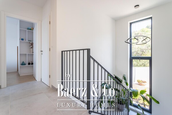 photo 11 Sevid, NEW BUILD, modern villa with a pool, NFA 151 m²