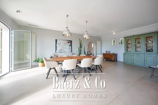 photo 3 Beautiful property with sea views