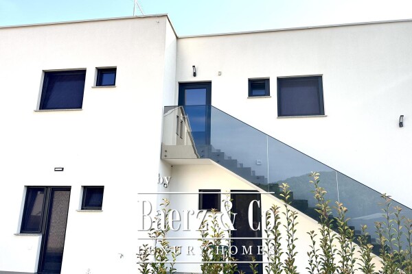 photo 6 Pašman, Neviđane, modern house in a new building with four separate apartments, first row by the...