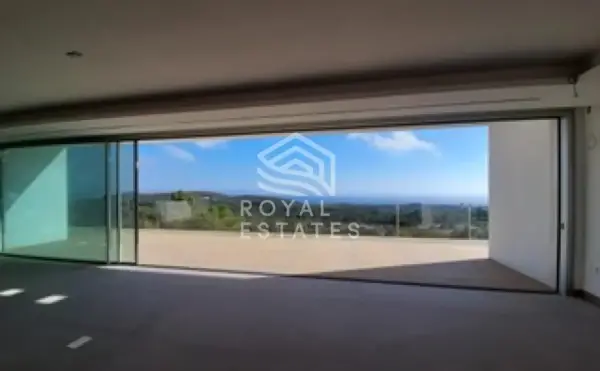 photo 1 Beautiful luxury home in Es Cubells