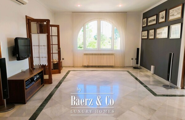 photo 4 MAGNIFICENT LUXURY VILLA, A TRUE HAVEN OF ELEGANCE AND COMFORT LOCATED IN THE COVETED SOUTHERN AREA OF CIUTADELLA DE MENORCA, JUST STEPS AWAY FROM THE SEA.