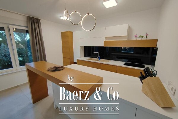 photo 26 Nin, Zaton, a complex of three modern villas with swimming pools in an excellent location