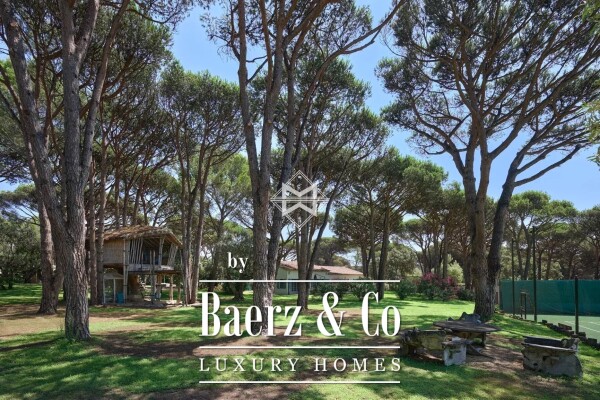 photo 6 Property including 2 Villas with Tennis Court