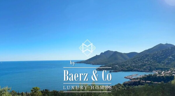 photo 2 Dominant position enjoying a panoramic sea view