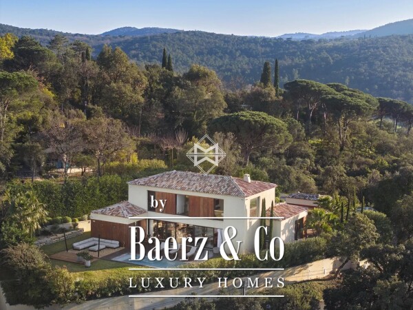 photo 3 Property with panoramic sea view