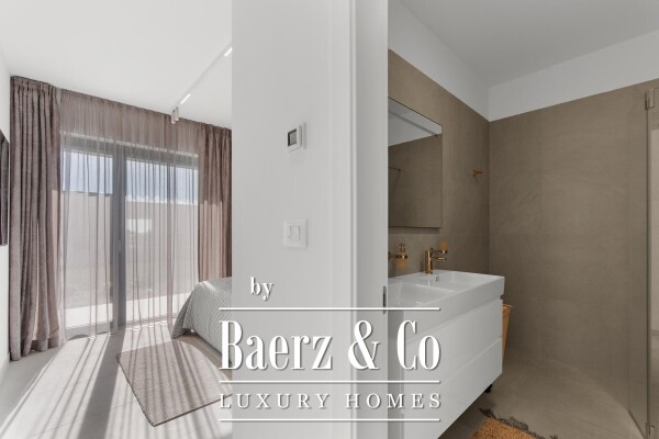 photo 8 Istria, Labinci, modern single-storey house with swimming pool and jacuzzi