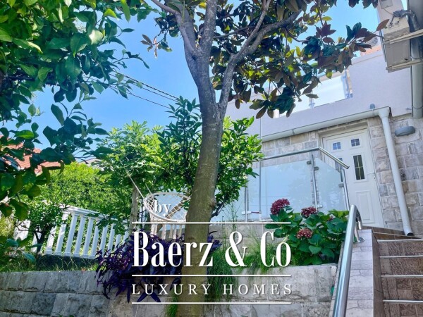 photo 2 House in Tivat Municipality with Garage close to the Sea