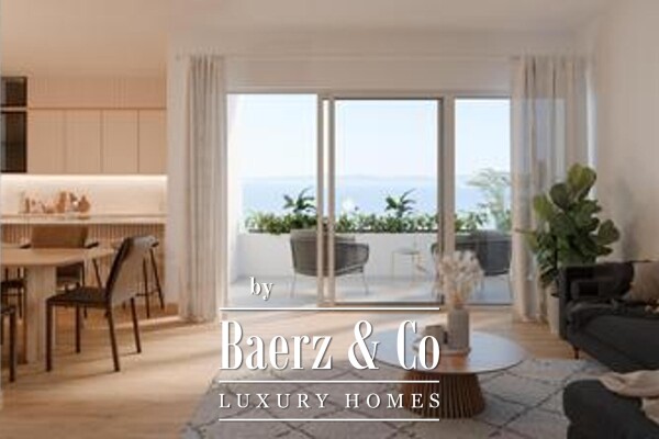 photo 1 Split, Meje, three-bedroom apartment with a spacious yard