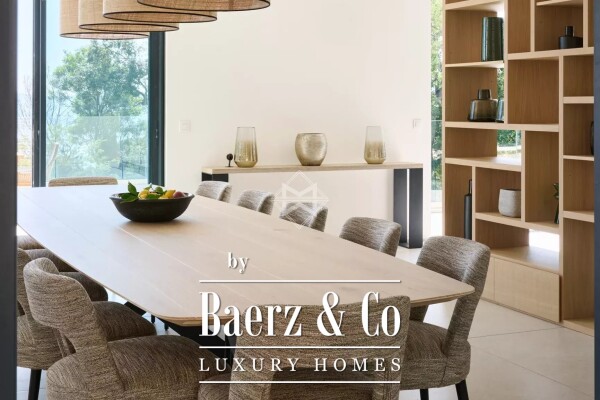 photo 10 Superb contemporary villa with panoramic sea view