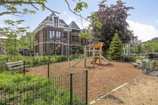 photo 58 Emmastraat 120