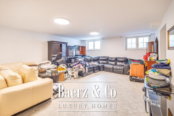 photo 14 Zagreb, Jazbina, an attractive house with a pool of 440 m2