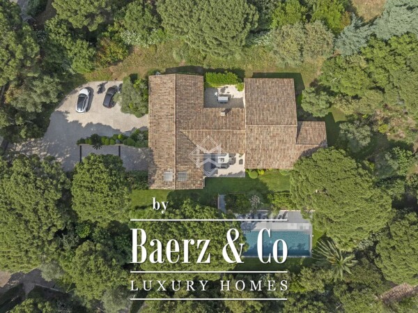 photo 17 In one of the most sought-after areas of Ramatuelle