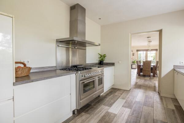 photo 2 Hoevensestraat 10