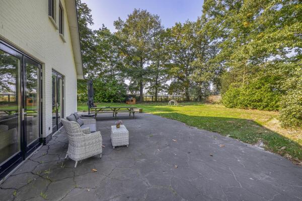 photo 45 Hoevensestraat 10