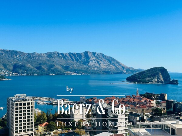 photo 3 Apartment near the Center of Budva with a Sea View