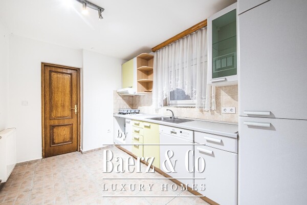 photo 18 Zagreb, Gračani, beautiful three-storey five-bedroom apartment with a garden, NKP 278.66 m2