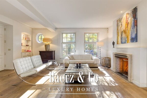 photo 6 Stijlvolle villa met binnen zwembad!