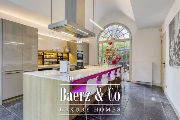 photo 13 Stijlvolle villa met binnen zwembad!