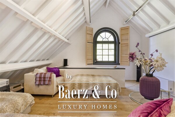 photo 31 Stijlvolle villa met binnen zwembad!