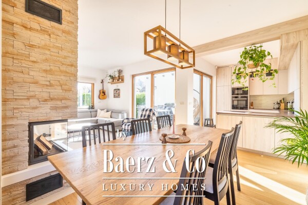 photo 4 Zagreb, Mlinovi modern three-story apartment NKP 213 m2