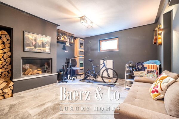 photo 17 Zagreb, Mlinovi modern three-story apartment NKP 213 m2