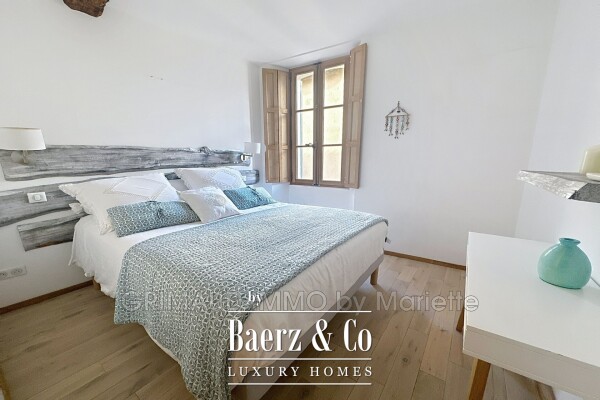 photo 9 64m² apartment with two bedrooms and two shower rooms.