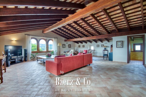 photo 33 Carrer Mestre d´Aixa 